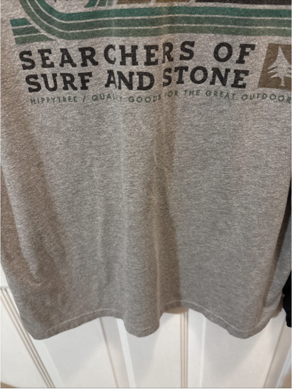 hippy tree long sleeve Gray/black Tee Mountains/pine Trees L.argue.  1002 - Picture 8 of 8